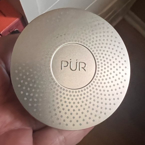 4-in-1 Pressed Mineral Cream and the color Ivory / Ivoire | LP5,Brand New . - Picture 5 of 11